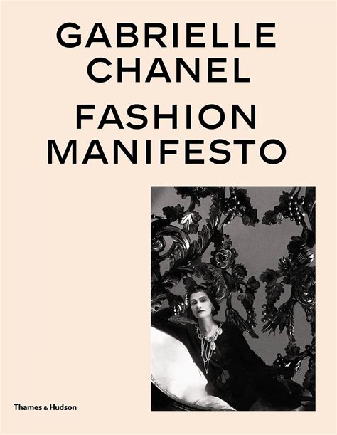 gabrielle chanel v&a book.